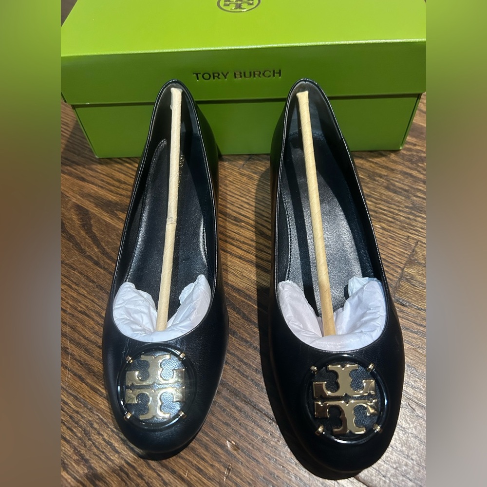 Tory Burch Multi Logo Leather Block Heel Sandal - Picture 2 of 6
